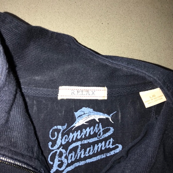 Men’s Tommy Bahama Pullover Large - Picture 2 of 3